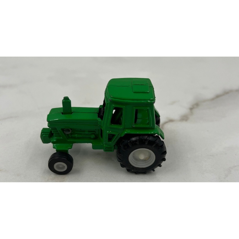 Ertl John Deere Green Die-Cast Metal Toy Tractor Miniature Farm Vehicle 3 Inch